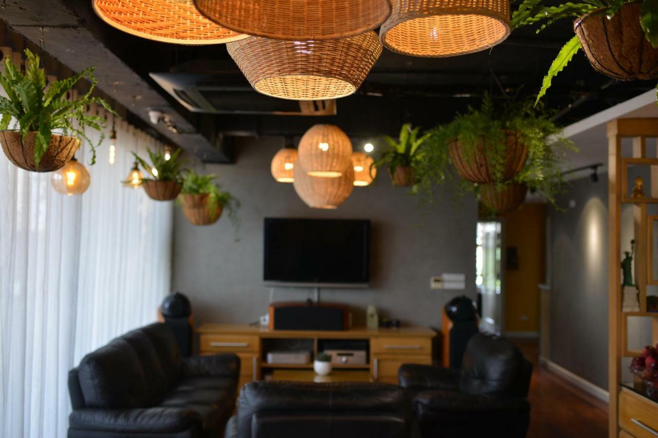 ハノイ市Chip'S Houseアパートメント エクステリア 写真