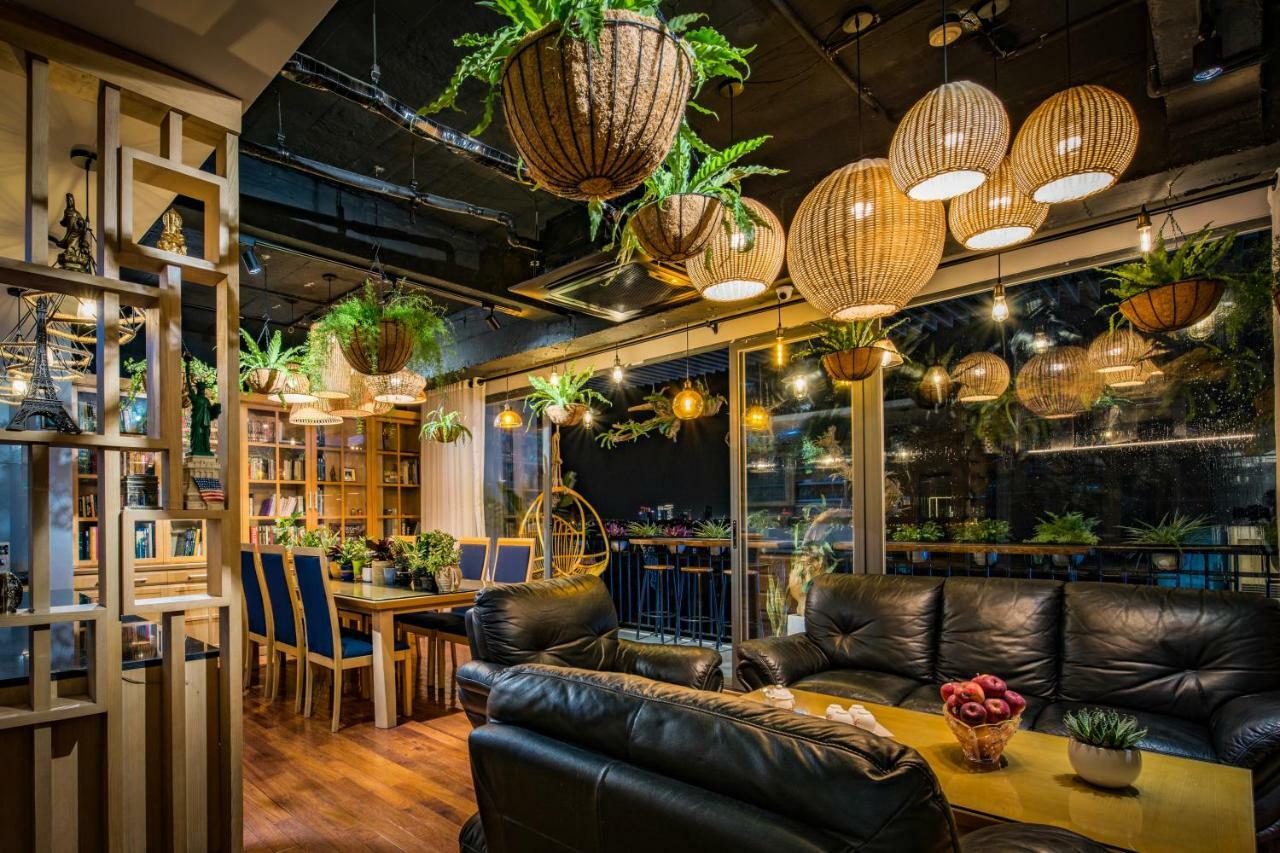 ハノイ市Chip'S Houseアパートメント エクステリア 写真
