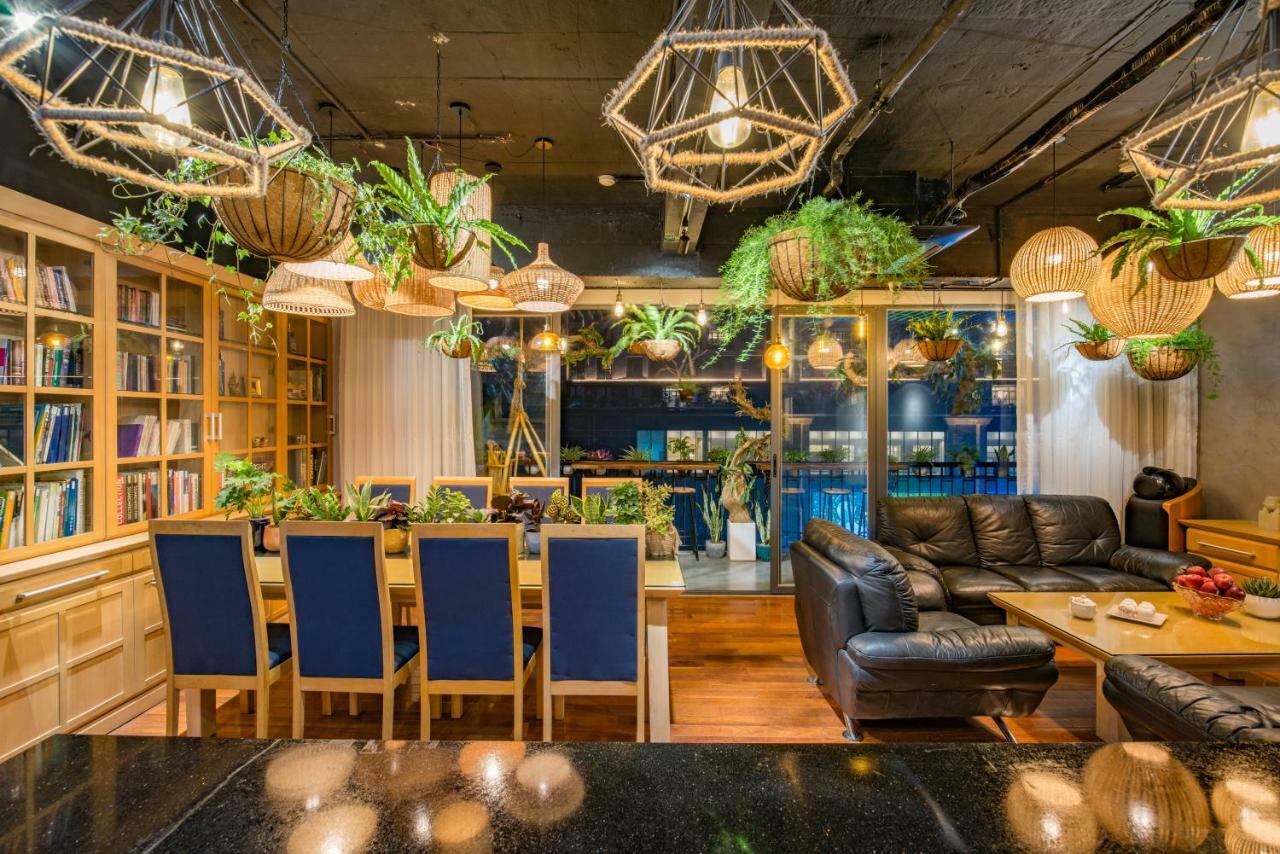 ハノイ市Chip'S Houseアパートメント エクステリア 写真